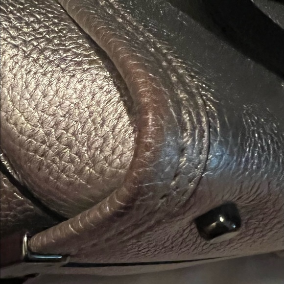 Coach silver Swagger 21 in pebbled leather. Dust bag included. - Picture 6 of 10